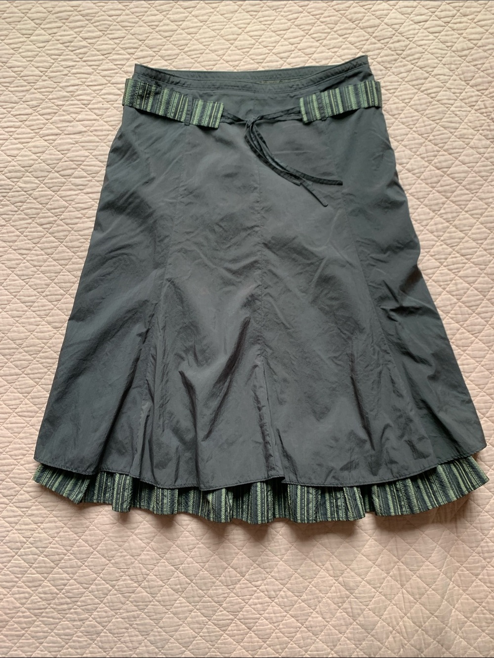 Centre Ville – Brown A-Line Skirt with Contrast Trim & Front Tie Belt | Size 14 - Picture 6 of 16